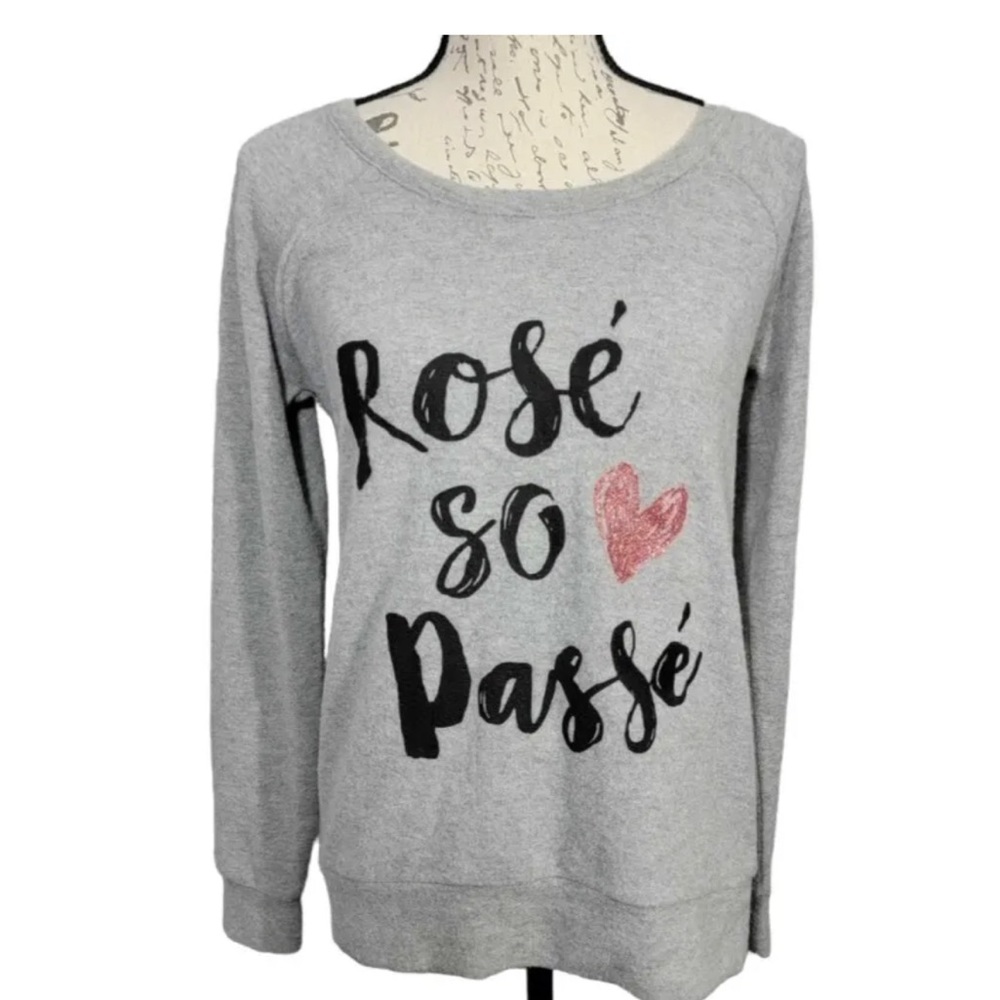 Chaser XS Grey Long Sleeve Rose so Passe Sweatshirt